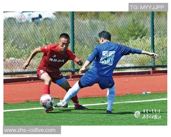 足球帝国的崛起与荣耀探秘:从草根到世界舞台的传奇之路 足球帝国的崛起与荣耀探秘:从草根到世界舞台的传奇之路